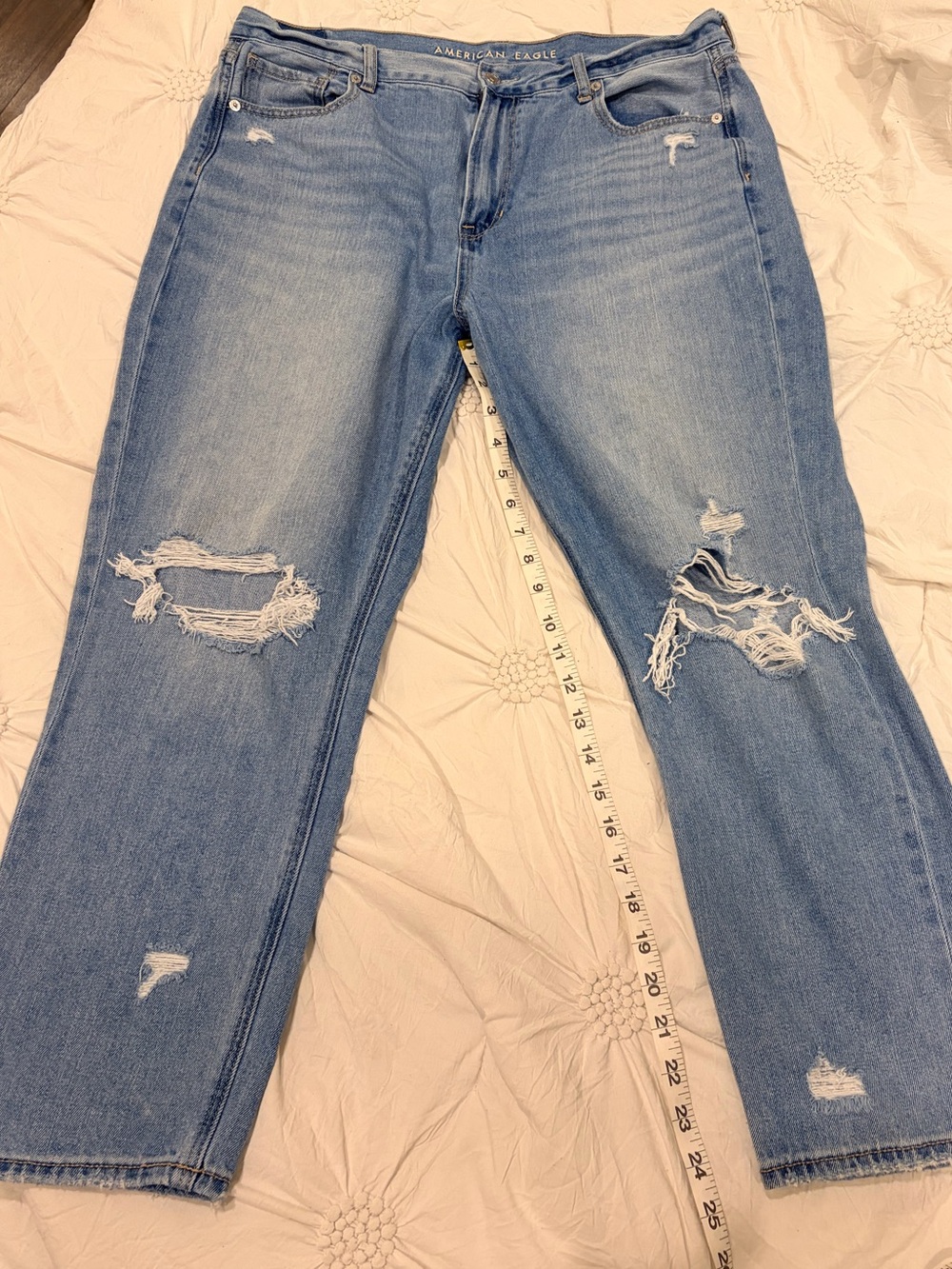 American Eagle Distressed Women's High Rise, Ankle Jeans 16 Short